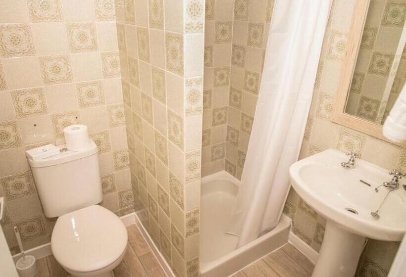 호텔 Longstone House Bed & Breakfast