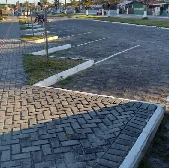 فندق Pousada Familia Forlin