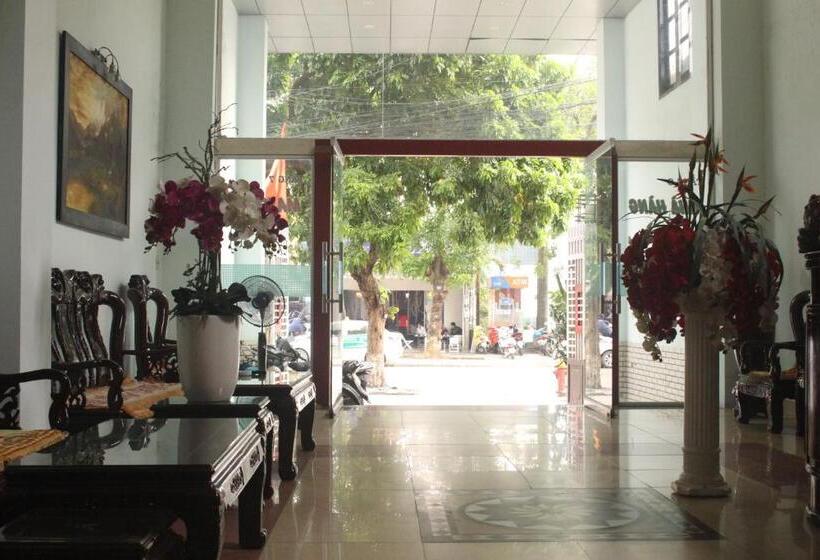 هتل Rang Dong Hue