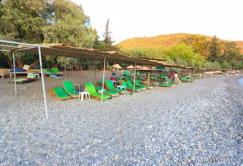 Majatalo Bizim Cennet Otel Bungalow
