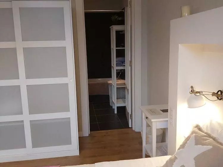 پانسیون One&only