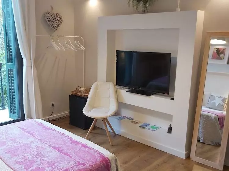 پانسیون One&only