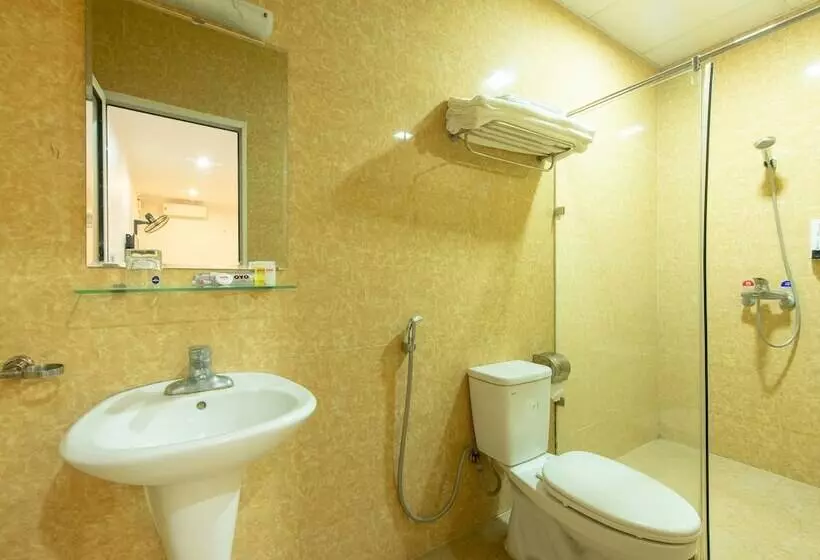 Sun Hotel By Oyo Rooms