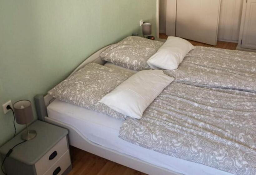 Ferienwohnungen Schenk Schmitz