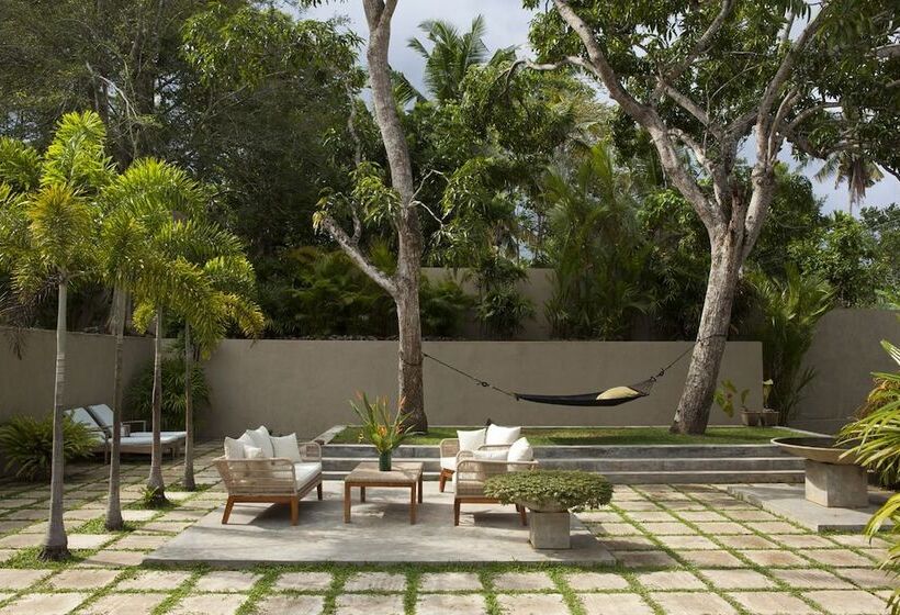 בית מלון כפרי The Deco House