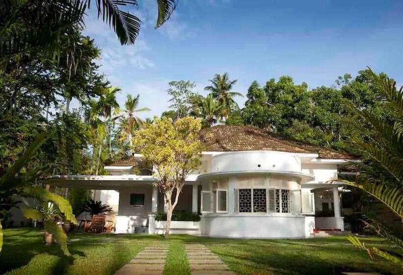 בית מלון כפרי The Deco House