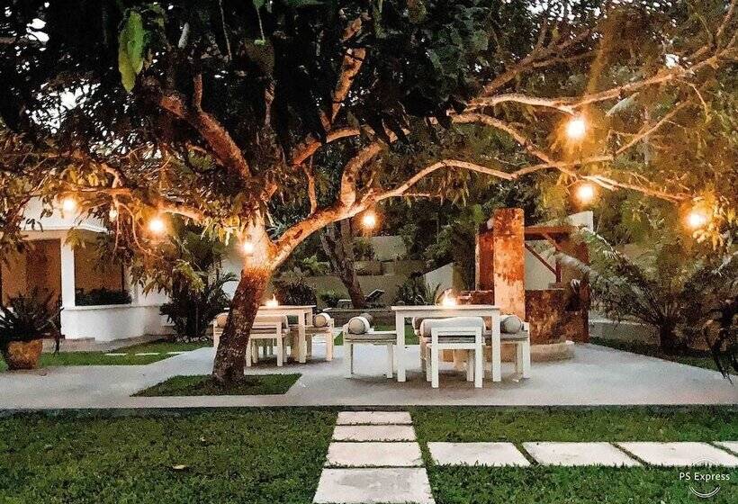 בית מלון כפרי The Deco House