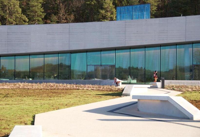 Les Toits De Lascaux