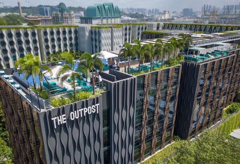 استراحتگاه The Outpost Hotel Sentosa By Far East Hospitality