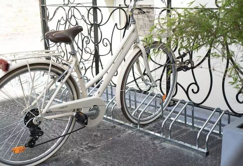 Hotelli Merveilleux Cote Mer