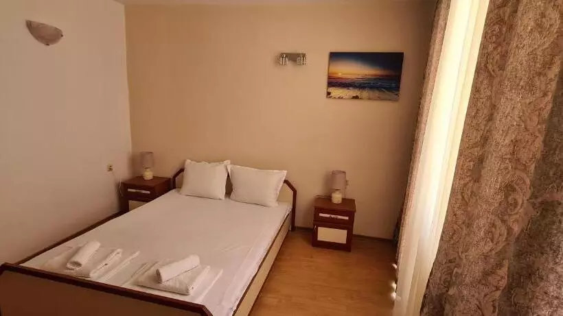 Majatalo Sineva Guest House