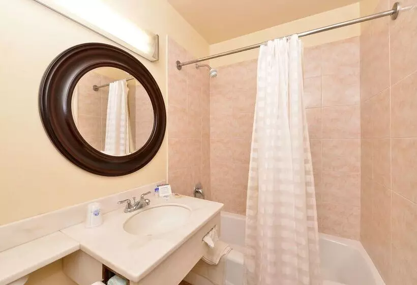 Hotel Americas Best Value Inn Ashtabula/austinburg