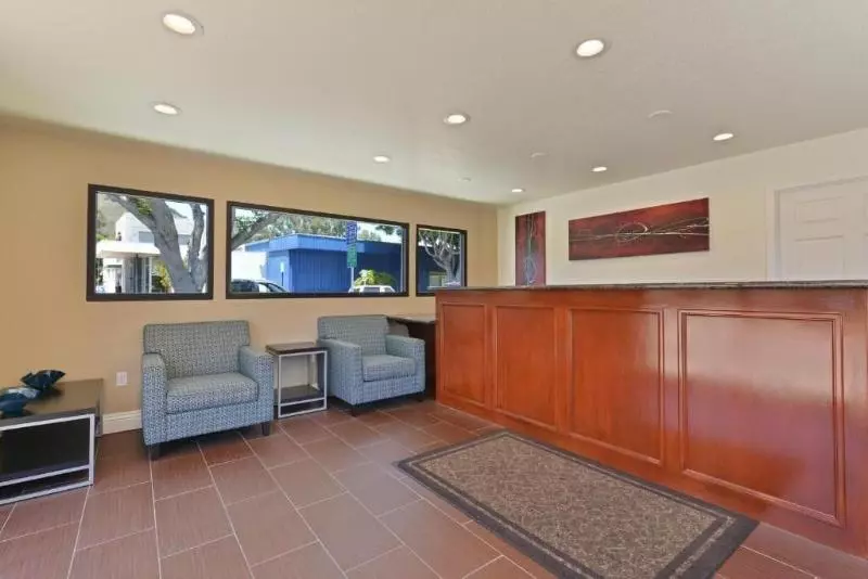 酒店 Avenue Inn Downtown District Slo