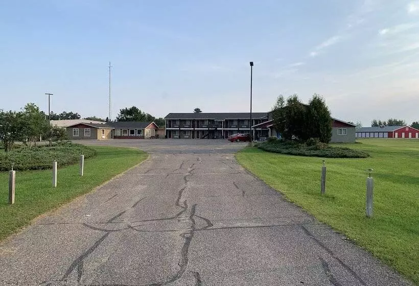 酒店 Pine River Inn