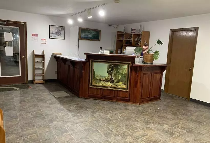 酒店 Pine River Inn