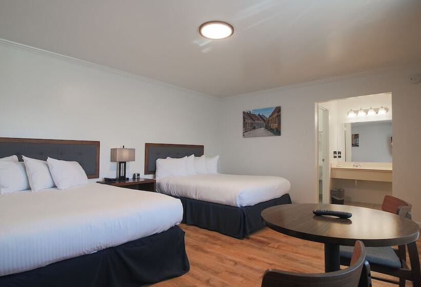 בית מלון כפרי Solvang Inn & Cottages