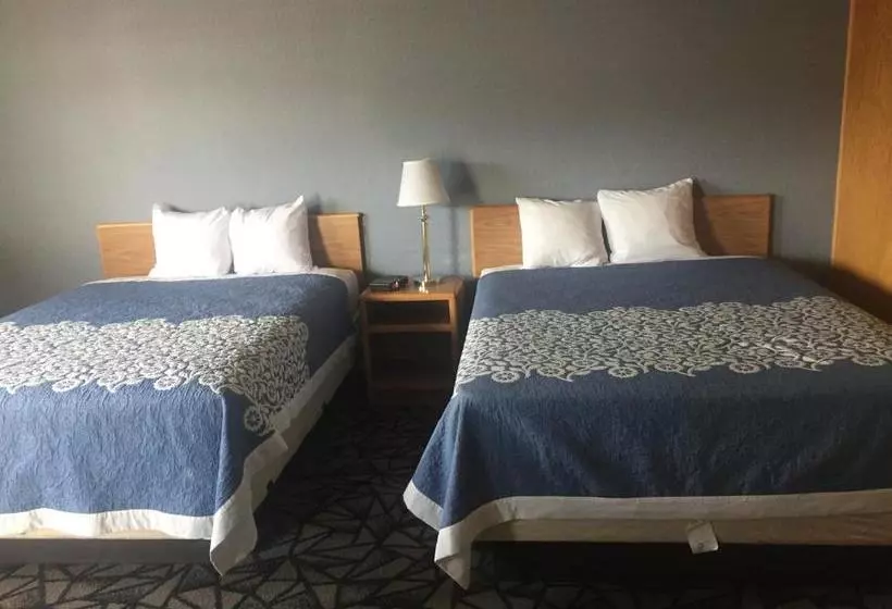 هتل Tomahawk Motor Lodge