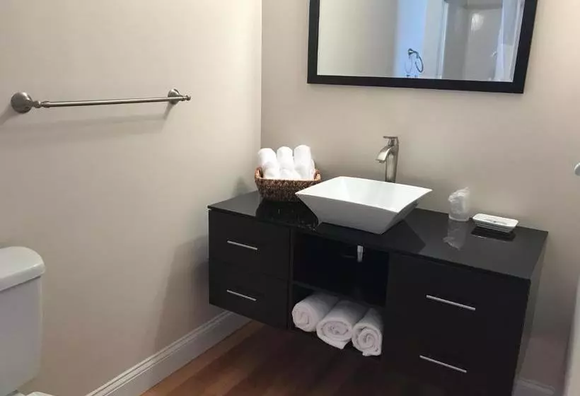 בית מלון כפרי Hatchway