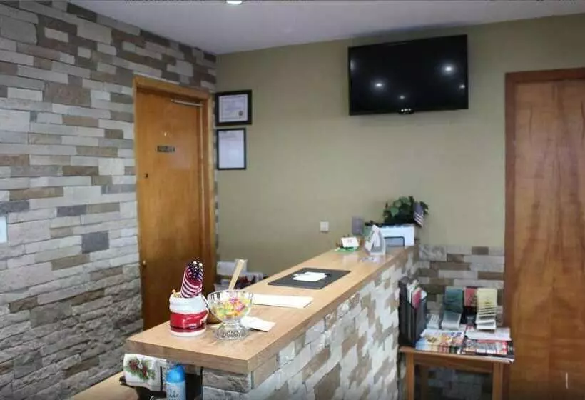 ホテル Budget Inn Oskaloosa