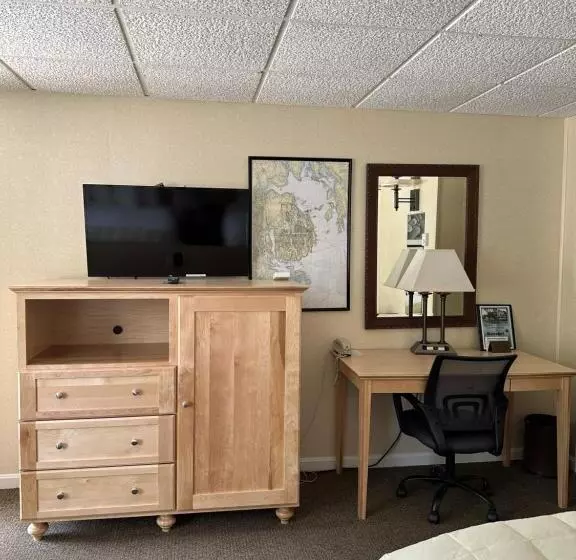 Moseley Cottage Inn And The Town Motel