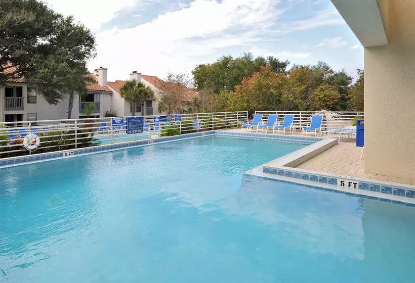 Tops'l Beach & Racquet Resort