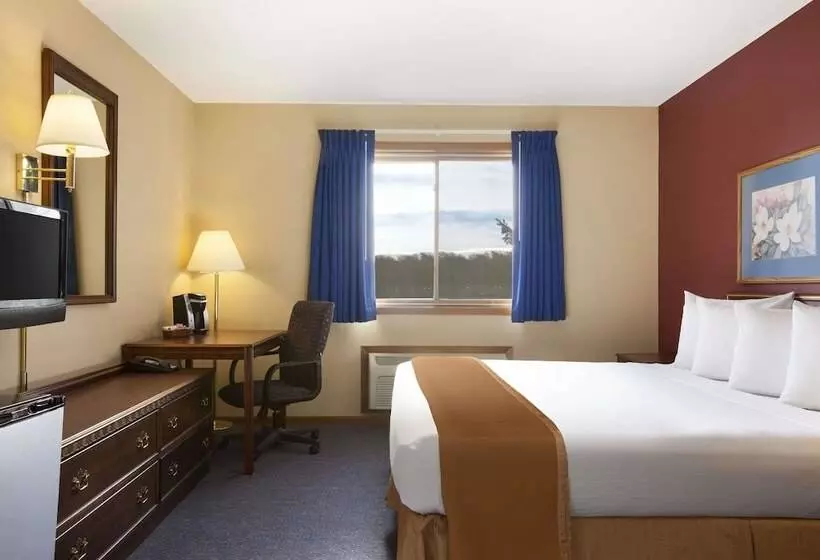 Travelodge By Wyndham Motel Of St Cloud