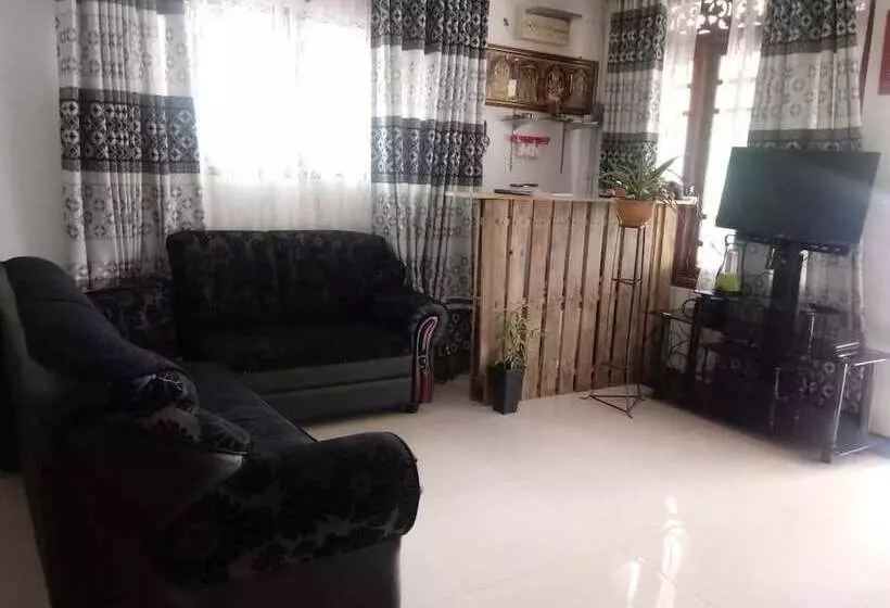 ベッドアンドブレックファースト Yoho Jai Bangalow