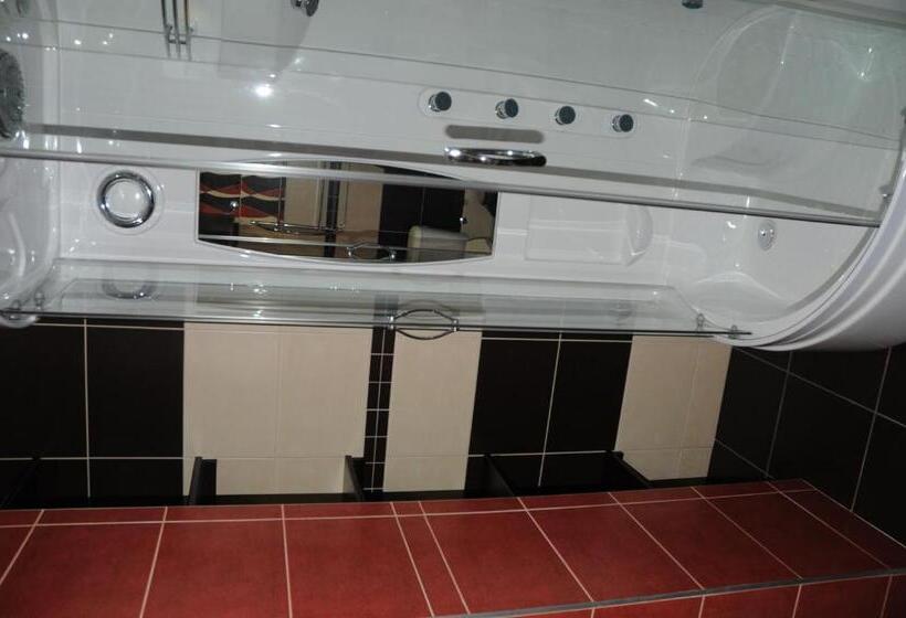 بنسيون Penzion Luxury