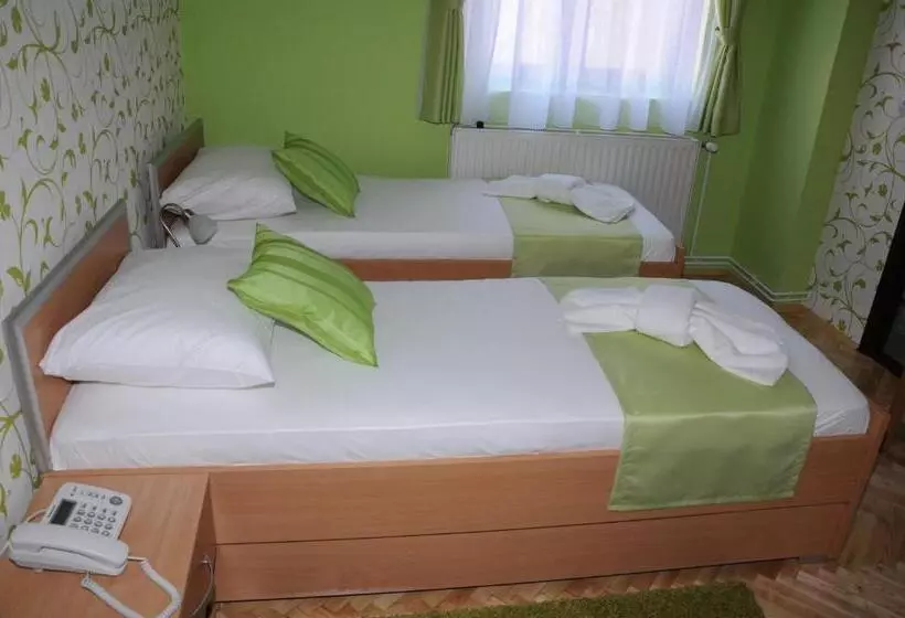 پانسیون Garni Hotel Laguna Lux