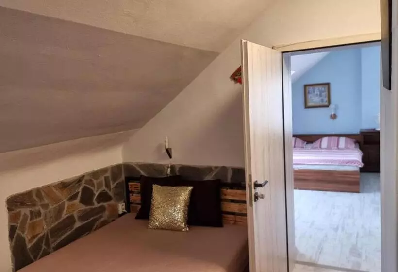 ペンション Penzion A Víno