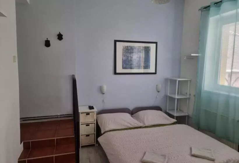 ペンション Penzion A Víno