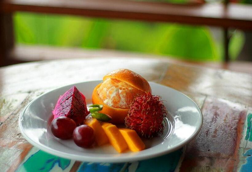 ベッドアンドブレックファースト Galang Hari Villa