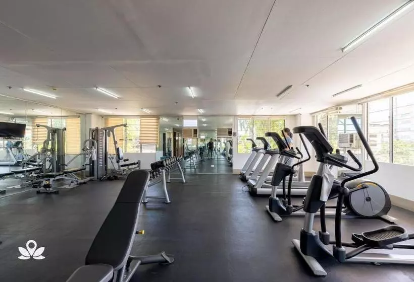 هتل Zen Rooms Alicia Tower Cebu