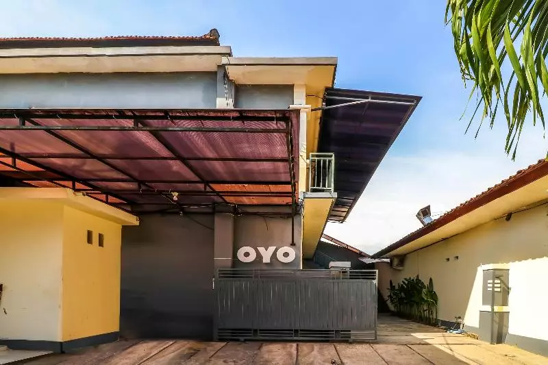 ホテル Merthan House By Oyo Rooms