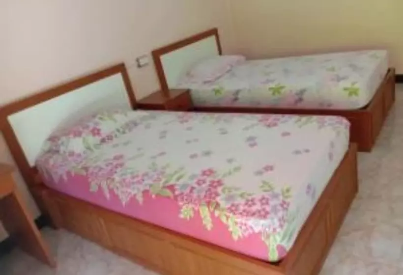 هتل Nong Kho Resort By Oyo Rooms