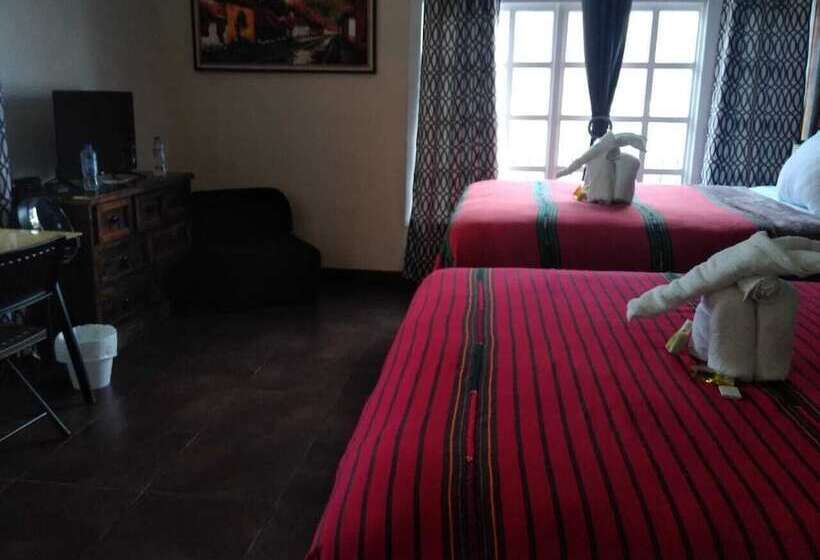 هتل Villa El Rosario