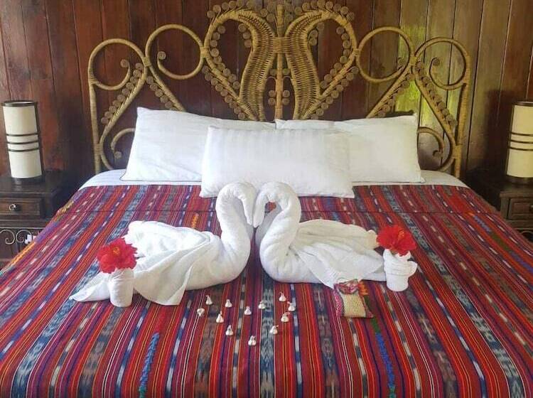 هتل Villa El Rosario