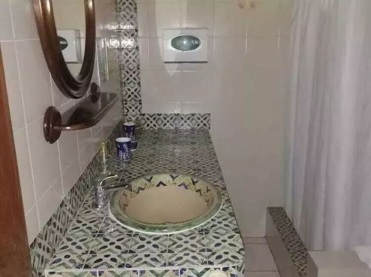 هتل Villa El Rosario