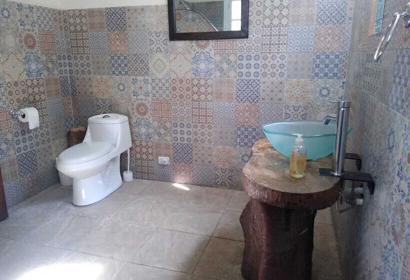 هتل Villa El Rosario