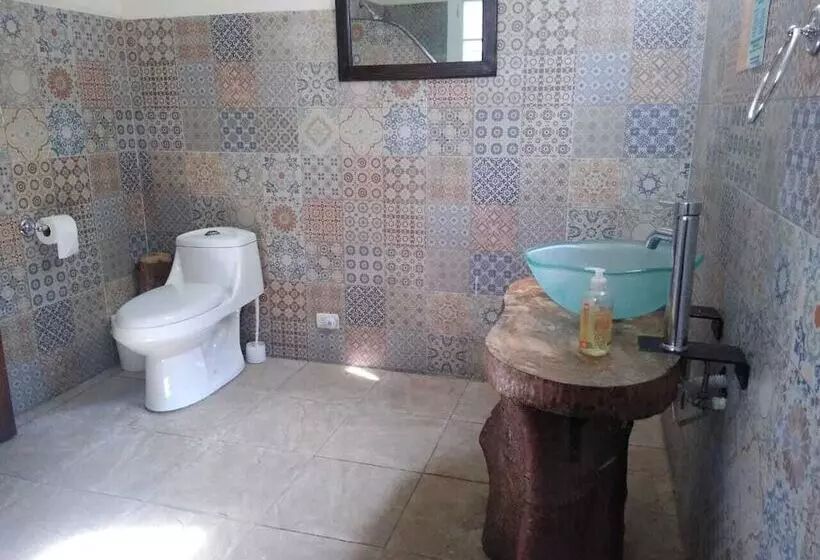 هتل Villa El Rosario