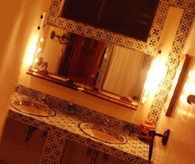 هتل Villa El Rosario