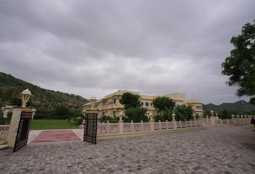 Lomakeskus Raj Bagh Palace