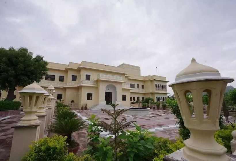 Lomakeskus Raj Bagh Palace