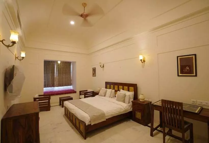 Lomakeskus Raj Bagh Palace