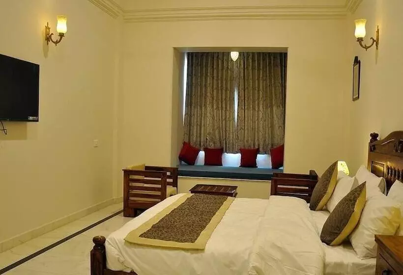 Lomakeskus Raj Bagh Palace