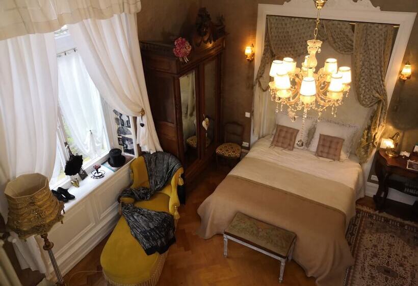 住宿加早餐 Castelnau