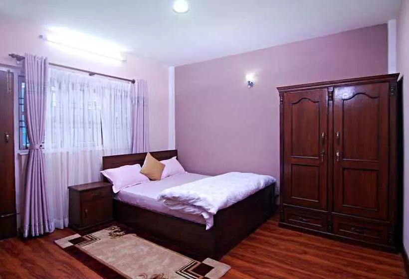 تختخواب و صبحانه Khushi Homestay