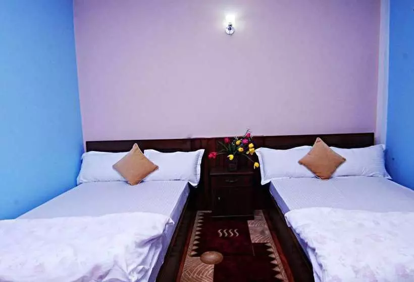 تختخواب و صبحانه Khushi Homestay