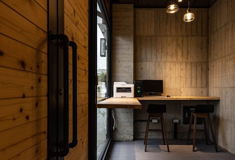 هتل 22°c Cold Spring