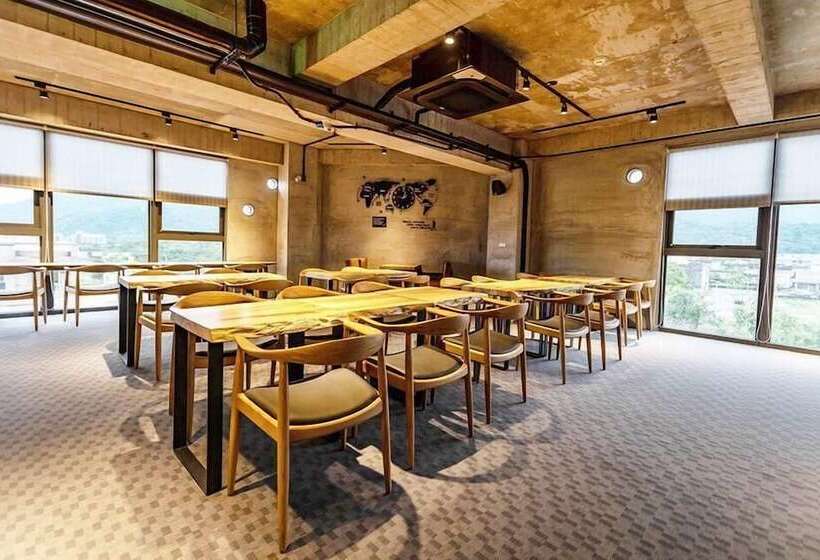 هتل 22°c Cold Spring